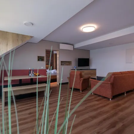 Suedseequartier - Familienfreundliche 5-Sterne-Apartments Mit Sauna, Vinothek & Spielplatz Im Lausitzer Seenland *