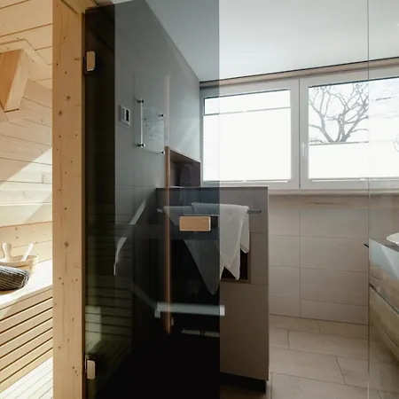Suedseequartier - Familienfreundliche 5-Sterne-Apartments Mit Sauna, Vinothek & Spielplatz Im Lausitzer Seenland * Elsterheide